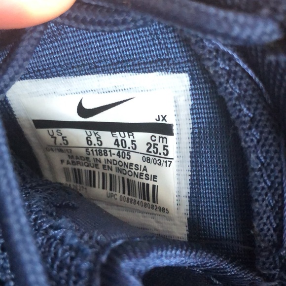 Navy Blue Nike Roshe One Navy White Black Casual Shoes - Picture 12 of 12